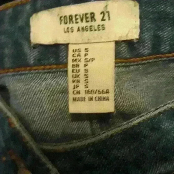 Forever 21 distress mini Jean skirt in excellent condition  S small - Picture 6 of 6